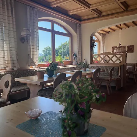 Hotel Alte Rose 3*