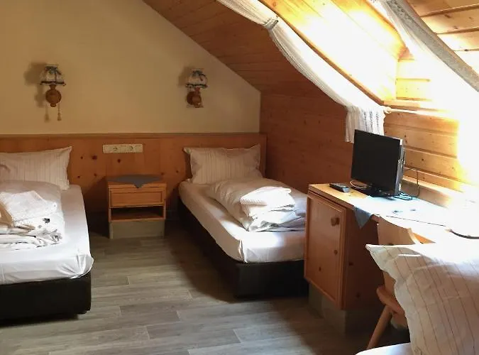 Alte Rose 3*